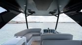 Estación de mando Tiara 44 Flybridge